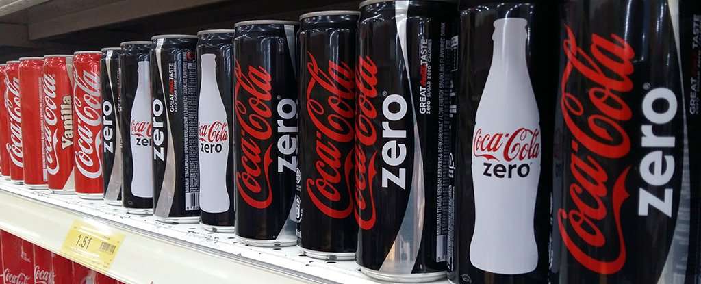 Science Study Finds A Link Between Diet Drinks and Strokes That Cause Dementia