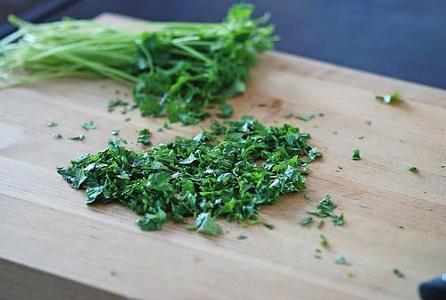 Uses And Health Benefits Of Cilantro